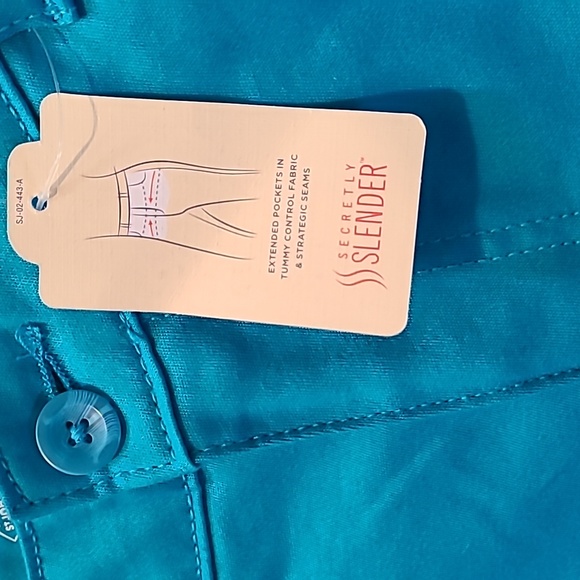 ST. JOHN'S BAY BRAND WOMEN'S PETITE TURQUOISE CAPRIS SIZE 12P - Picture 4 of 15